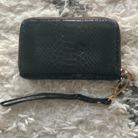 Michael Kors Wristlet - Picture 2 of 4